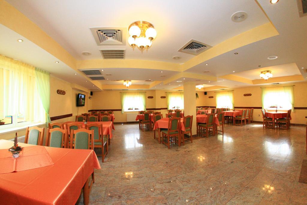 Motel Vector Acăţari Dış mekan fotoğraf