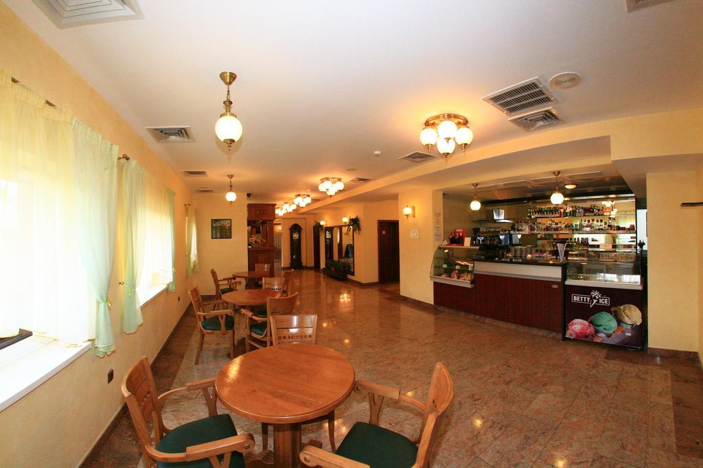 Motel Vector Acăţari Dış mekan fotoğraf
