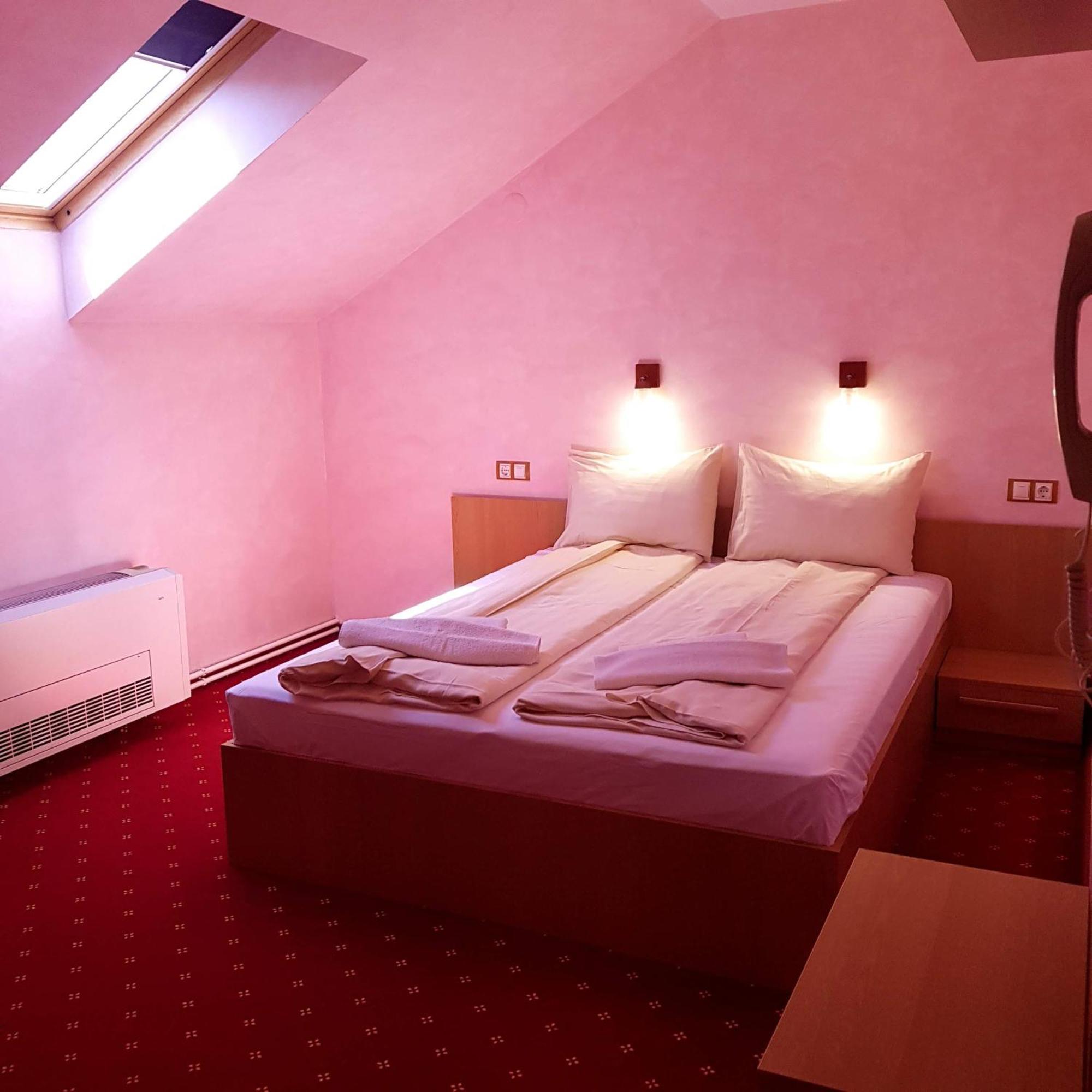 Motel Vector Acăţari Dış mekan fotoğraf